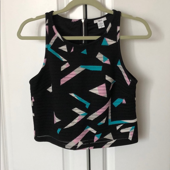 Tank - Picture 1 of 2